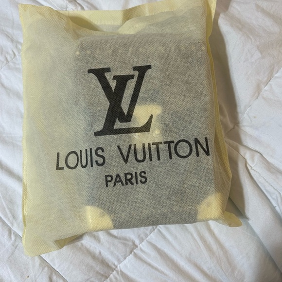 Beautiful Fashion Hand/Crossbody Bag NEW!!! - Picture 12 of 14